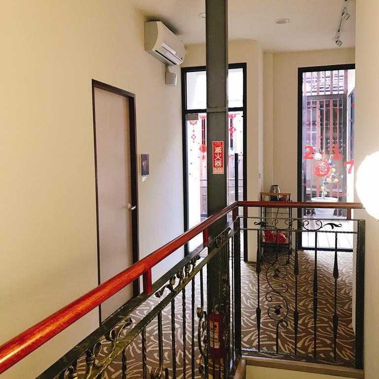 Apartamento Time Goes Fast Tainan Exterior foto